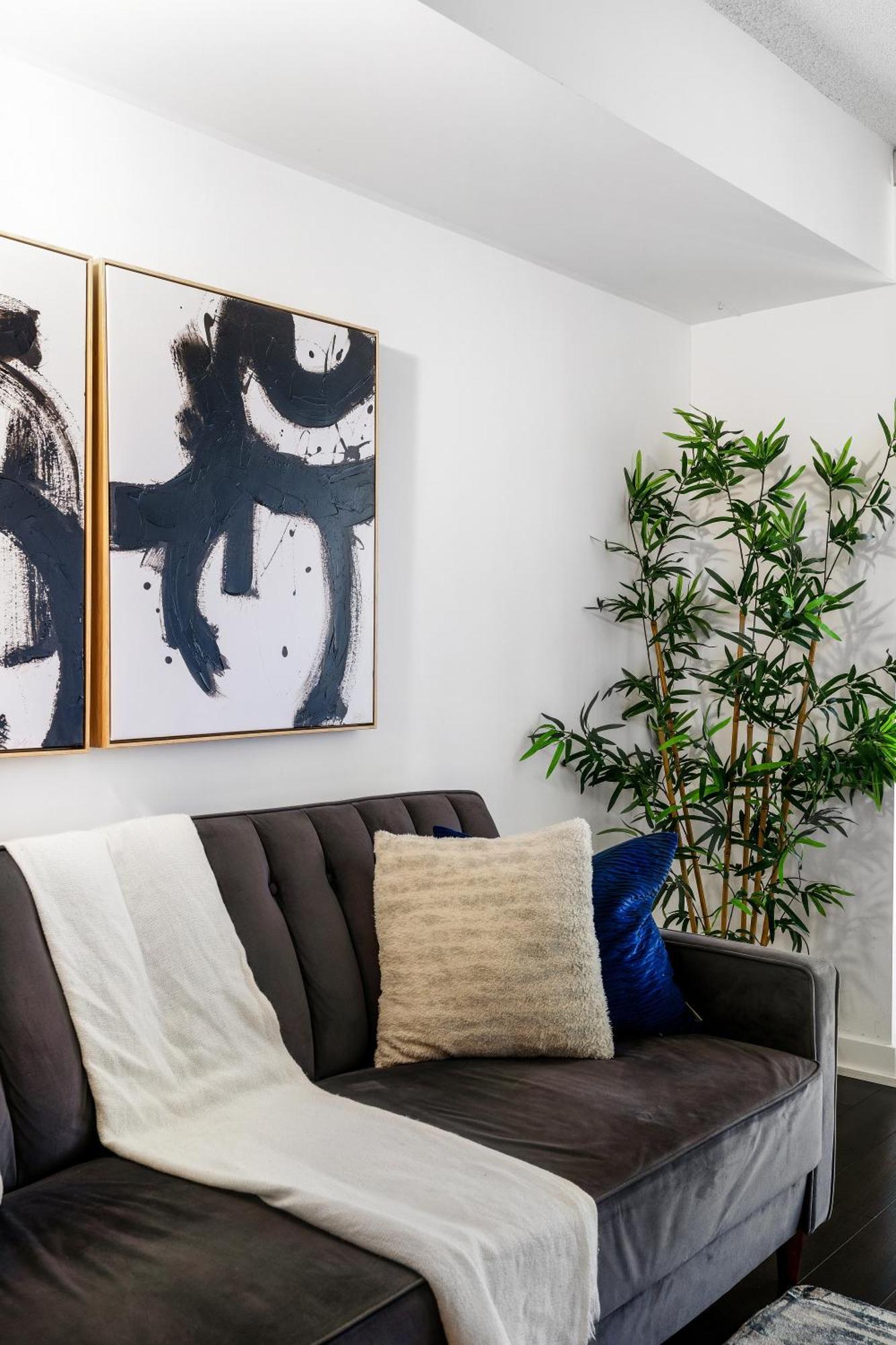 Exquisite Condos By Cn Tower With Parking Toronto Exteriör bild